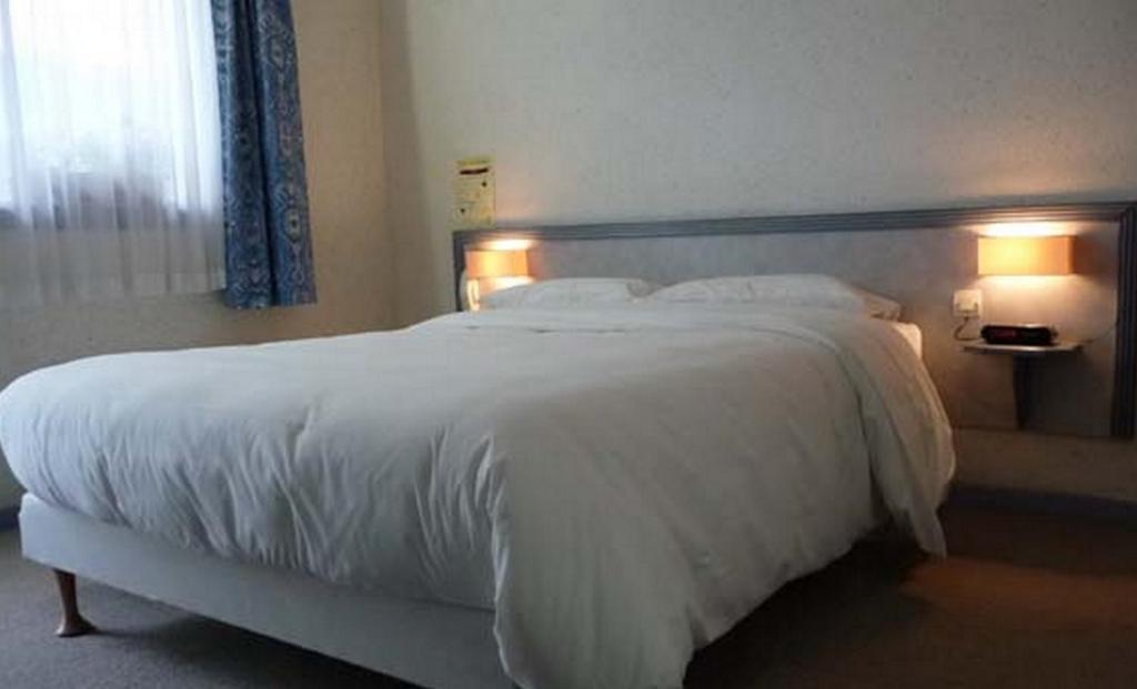 Hotel Le Chatelain Faulquemont Pokoj fotografie